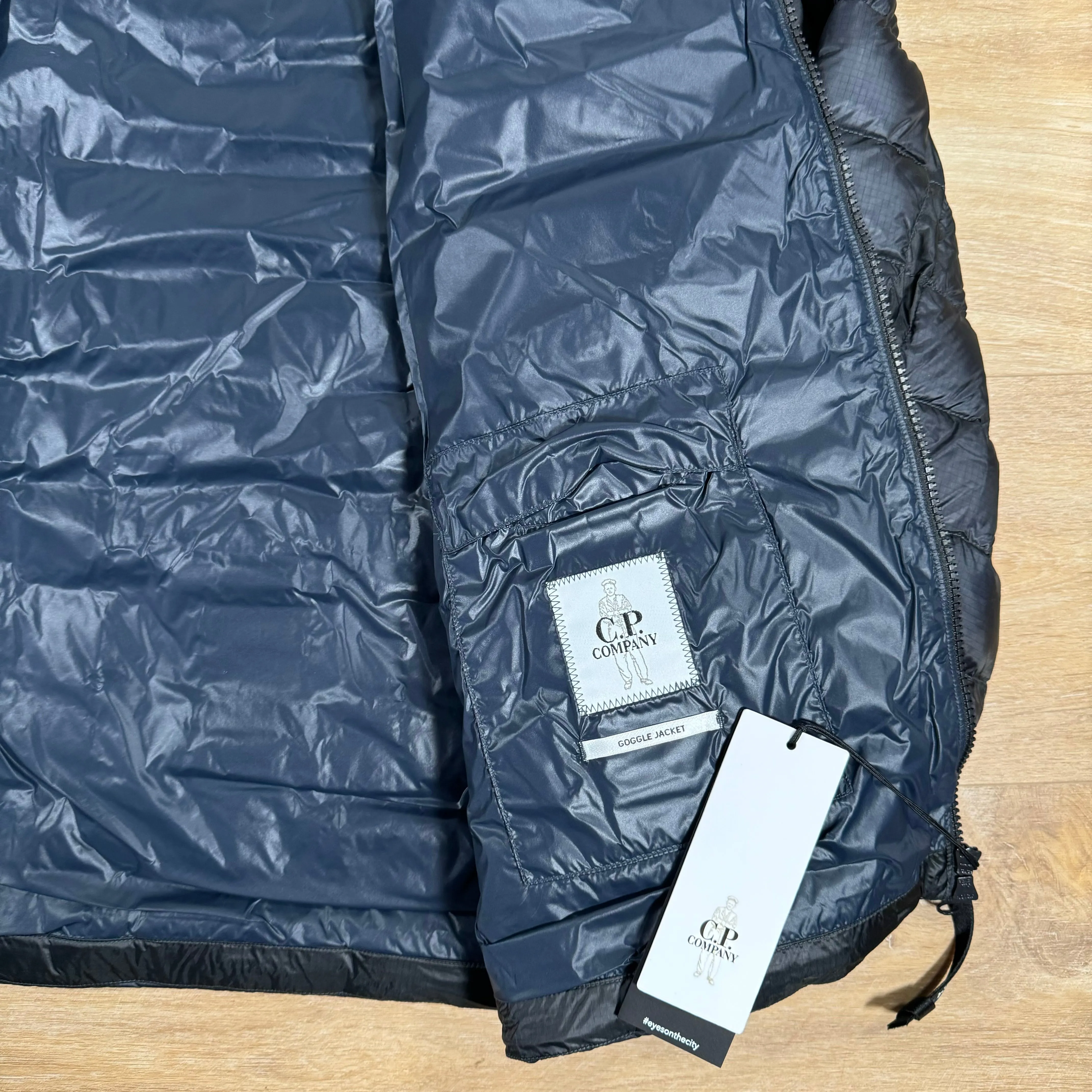 C.P. Company D.D. Shell Goggle Down Jacket in Navy