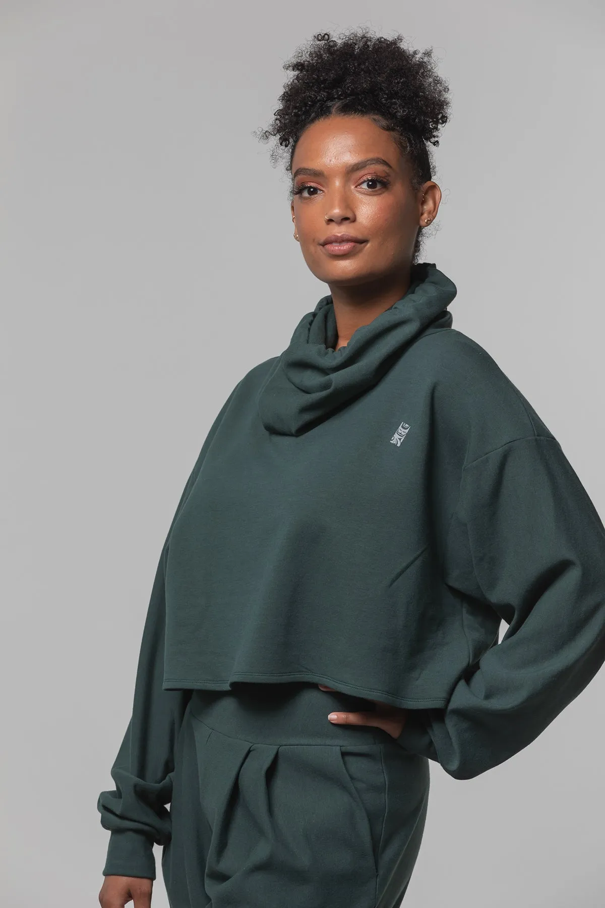 Cropped Gaiter Sweatshirt - Pine