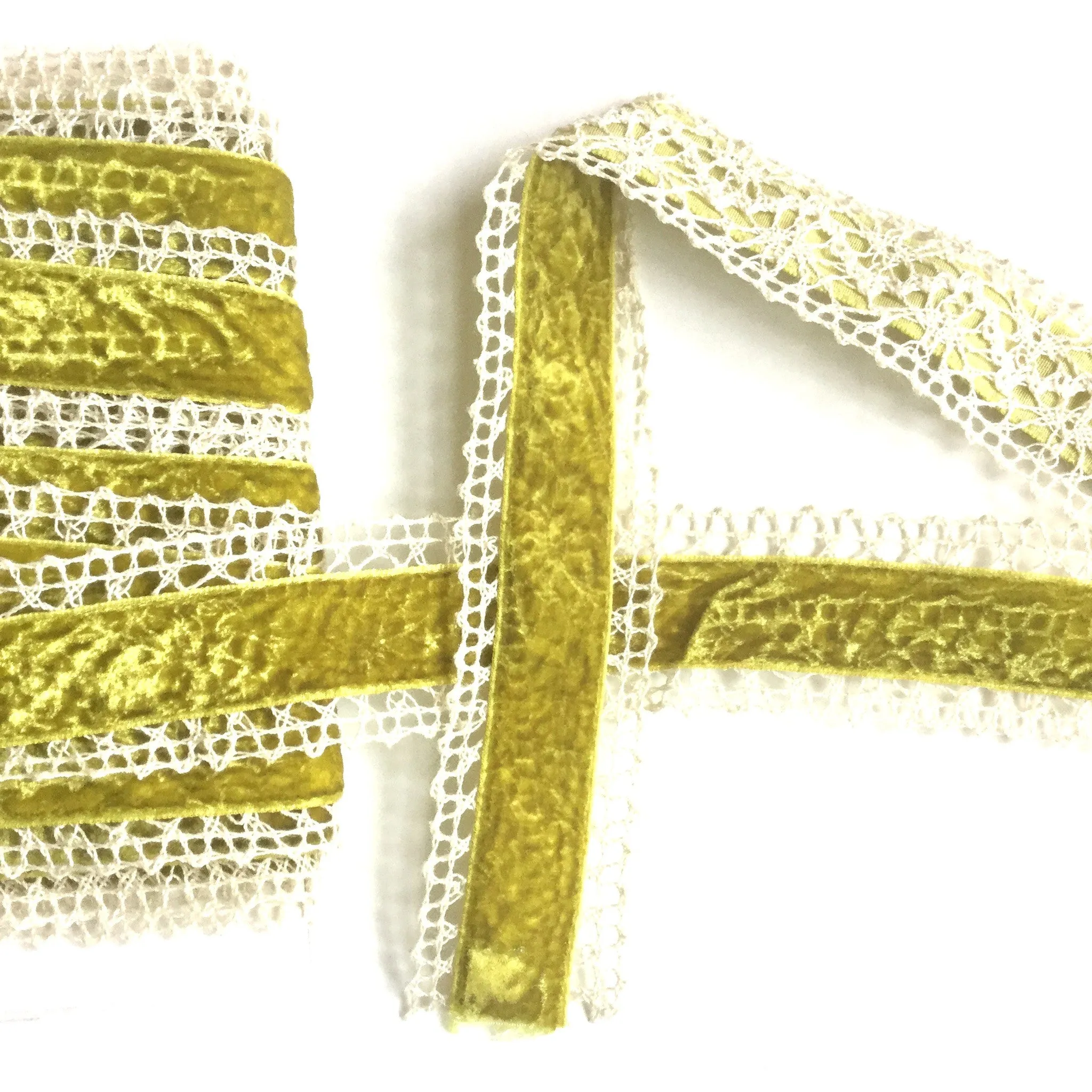 Crushed Velvet & Crochet Lace Ribbon Trim