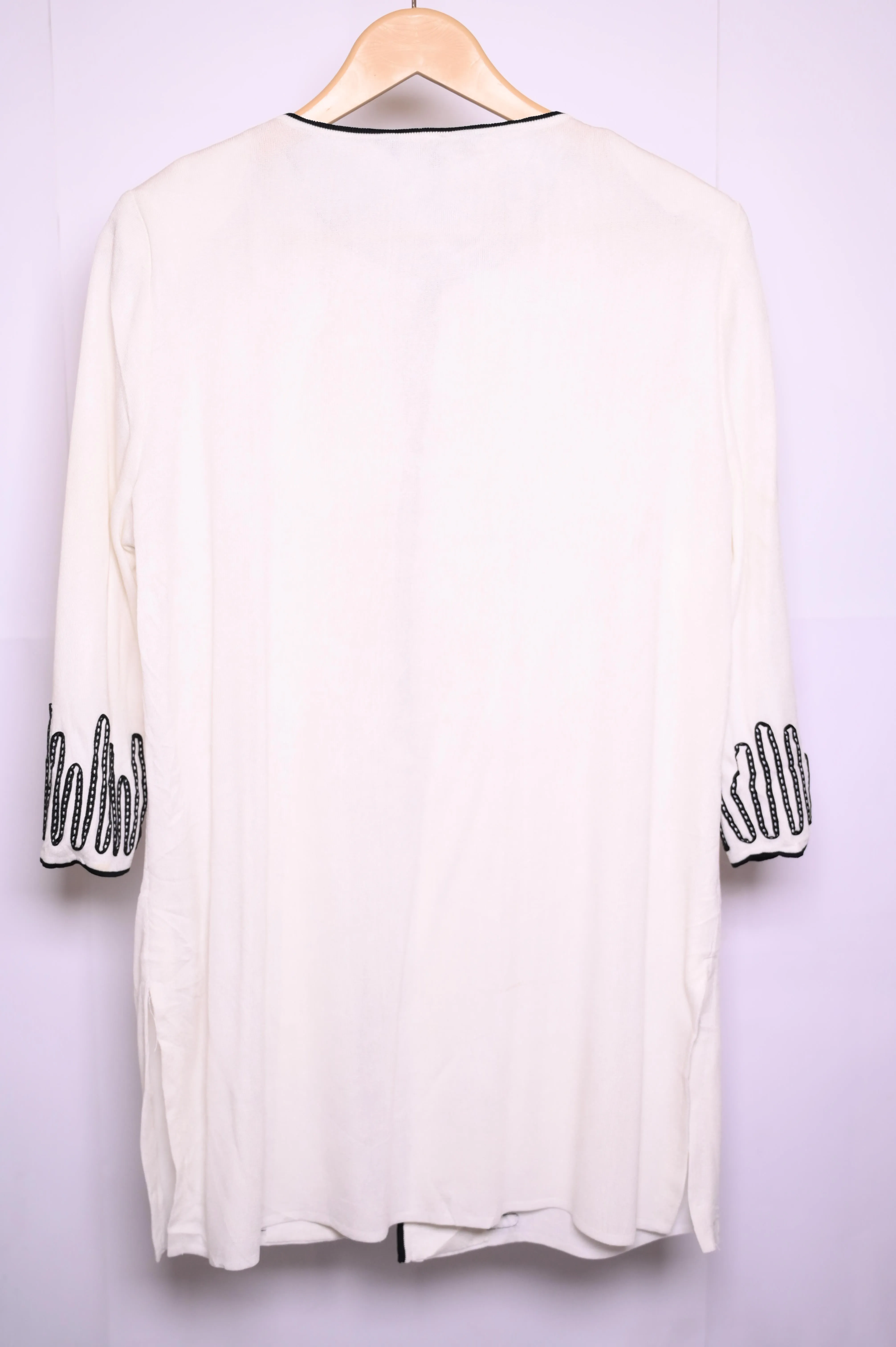 Ming Wang White Button Down Jacket – Medium