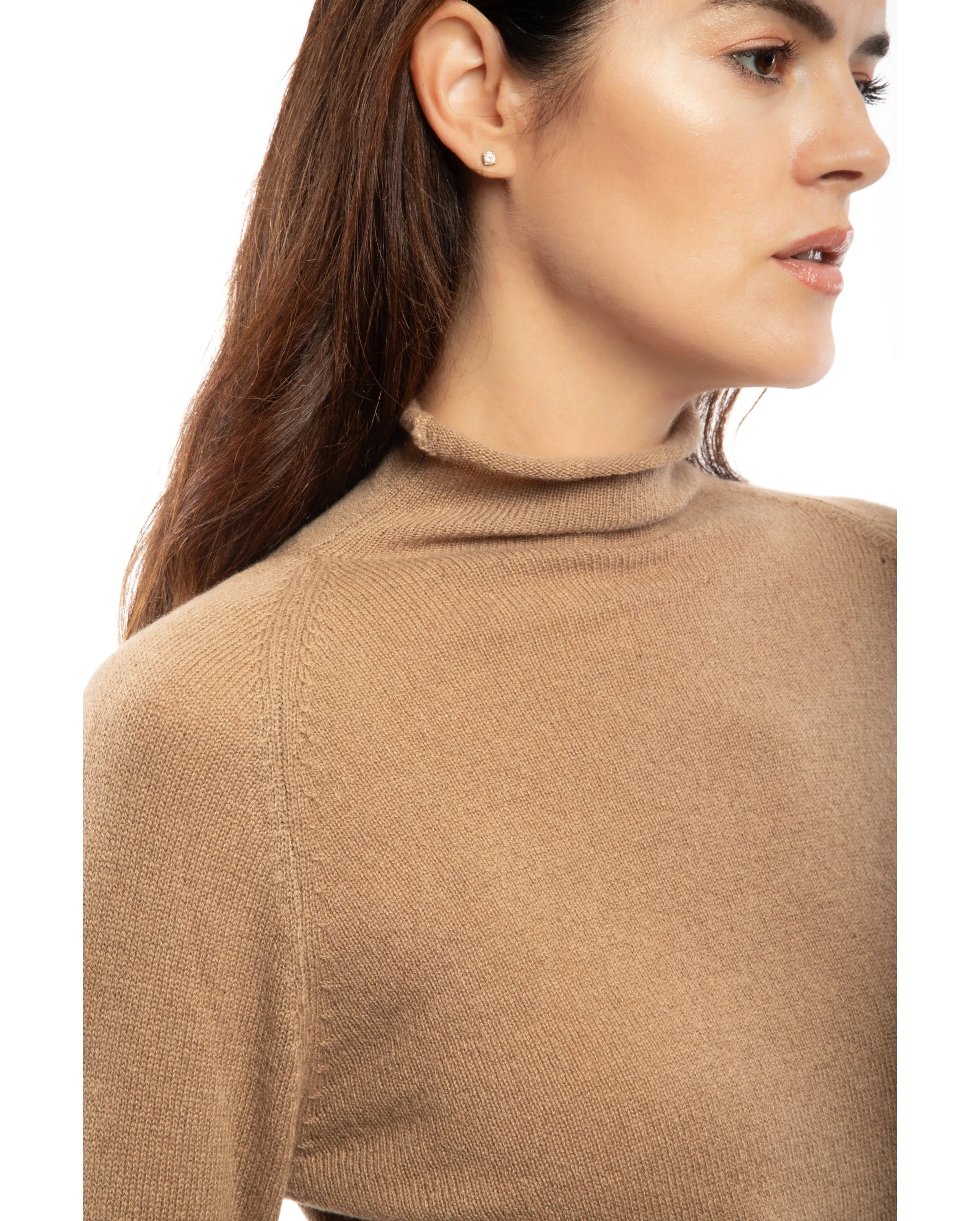 NEW FALL 24 - Women's Ultralight Cashmere Raglan Turtleneck Taupe