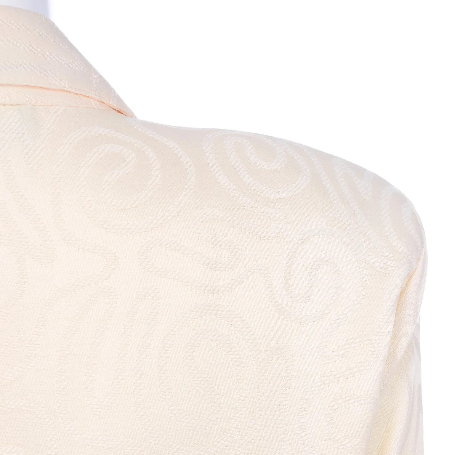ON HOLD// 1990s J. Andrews Cream Silk Swirl Pattern Long Blazer