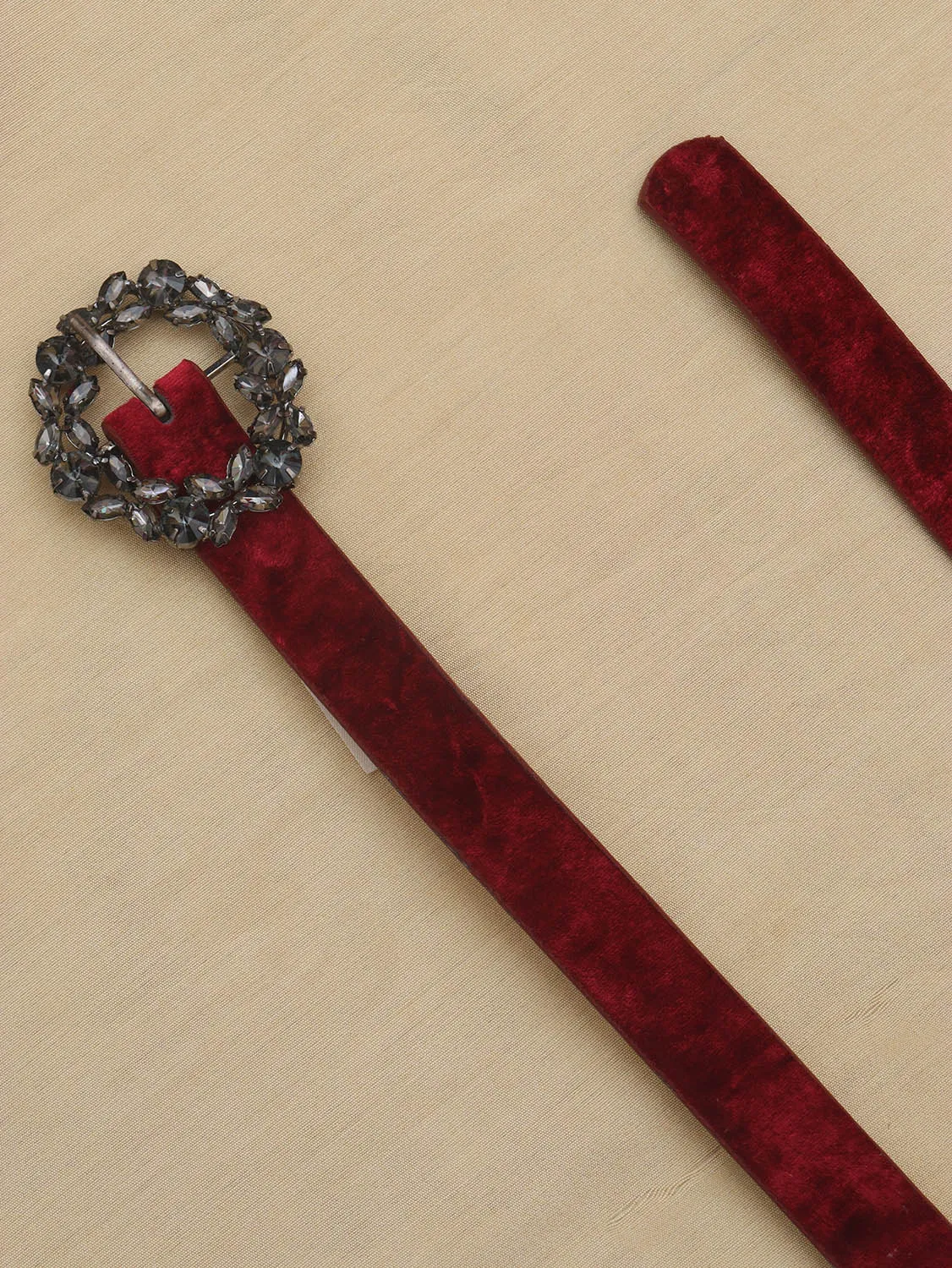 Red Rhinestone Velvet Buckle Belt: Elevate Your Style with Glamour