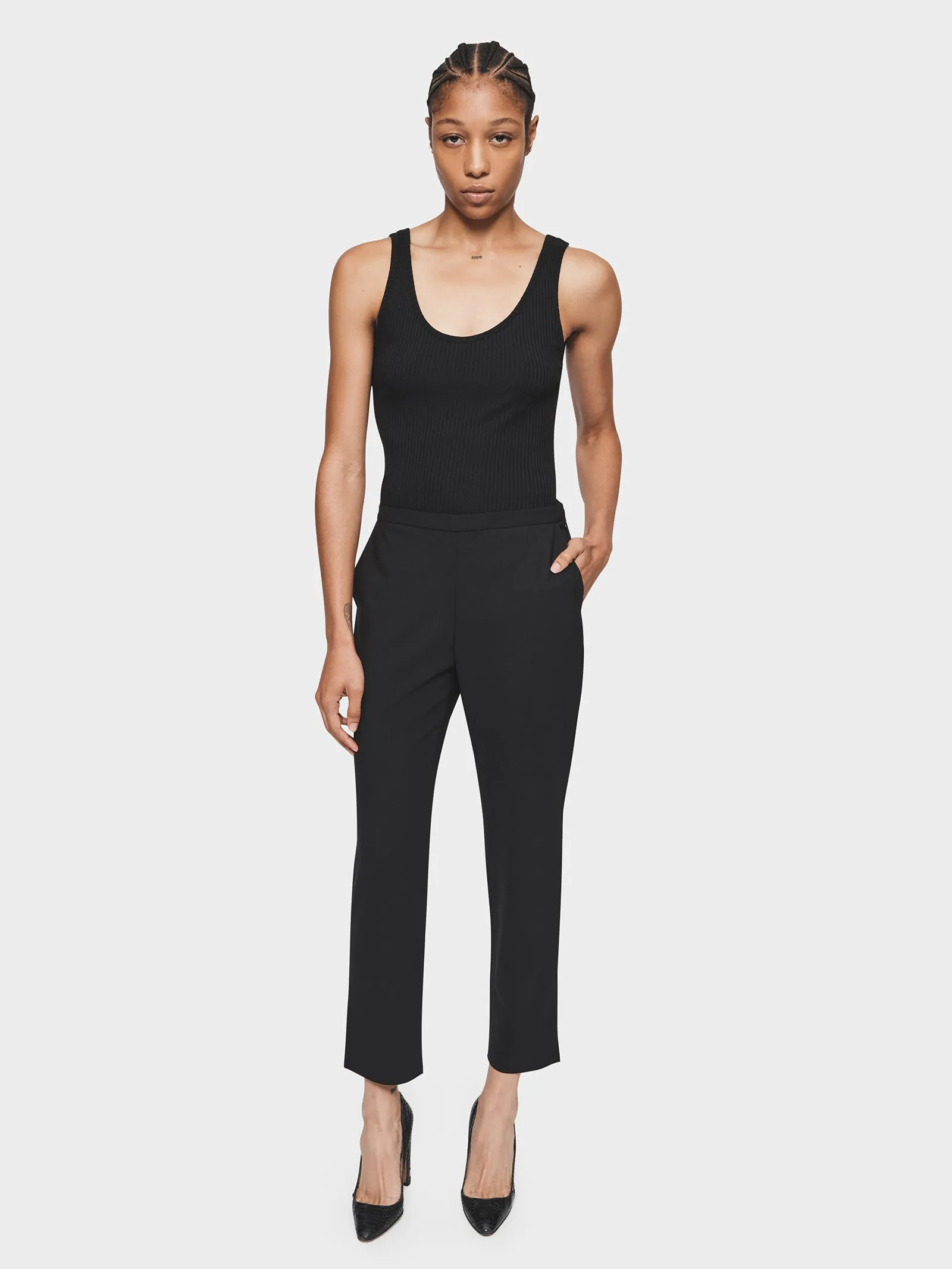 Slim Pull-on Pant